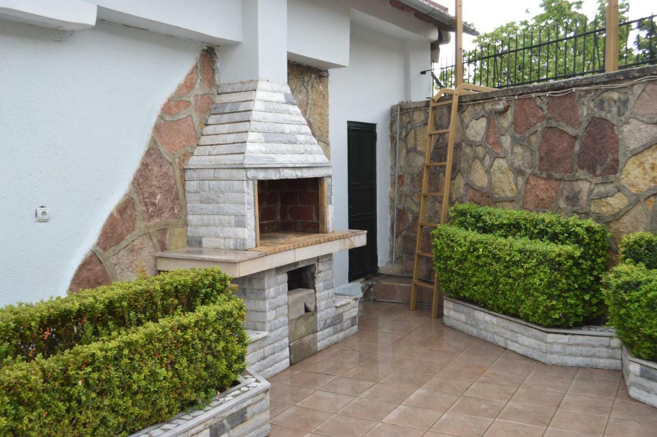 Vila Ss Kekezi Villa Gjirokaster Luaran gambar